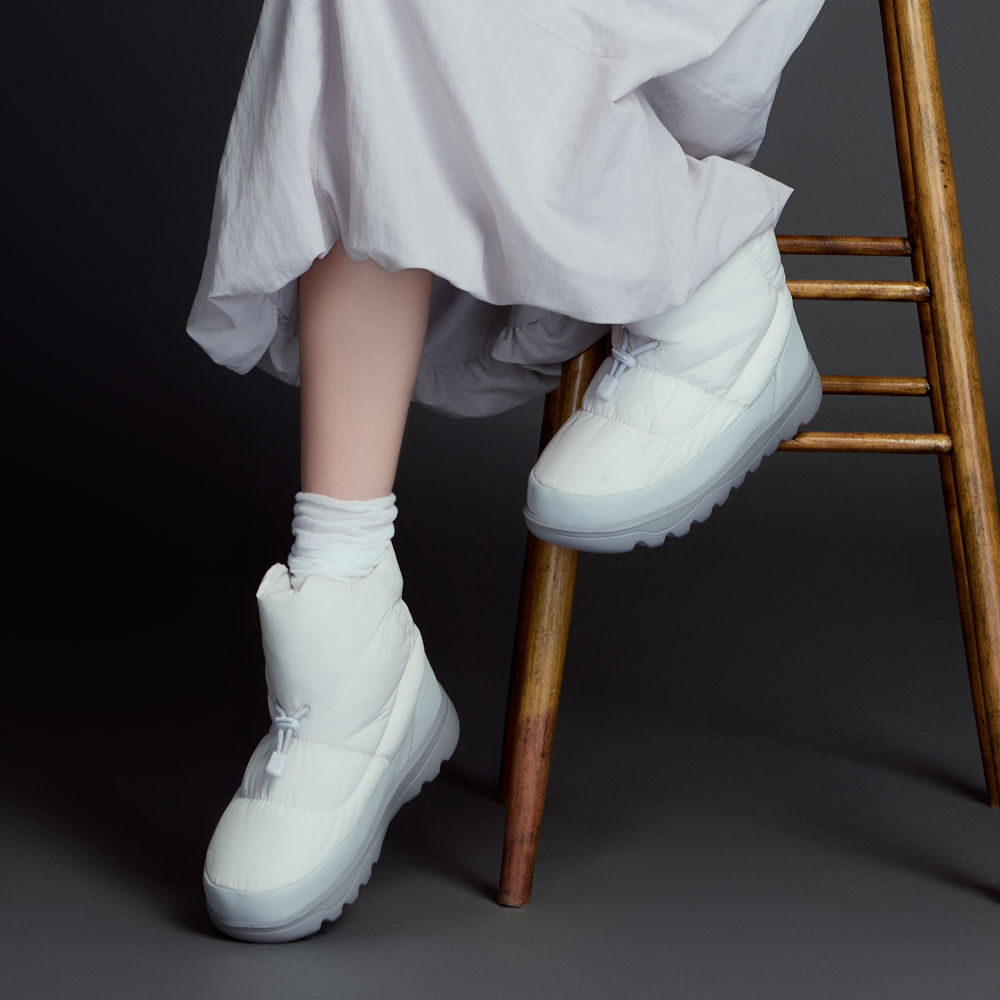 W STRING SHORT BOOTS