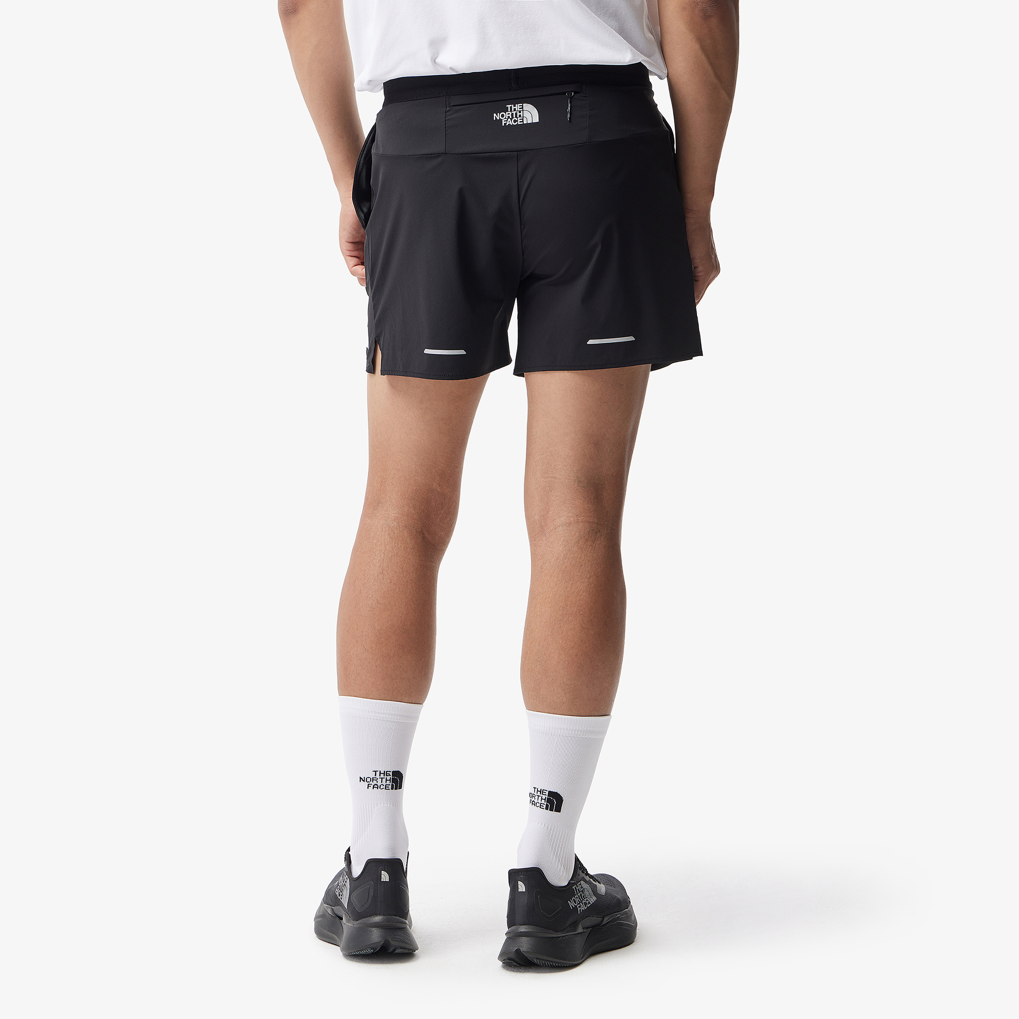 M'S PACE-ON 5" SHORTS