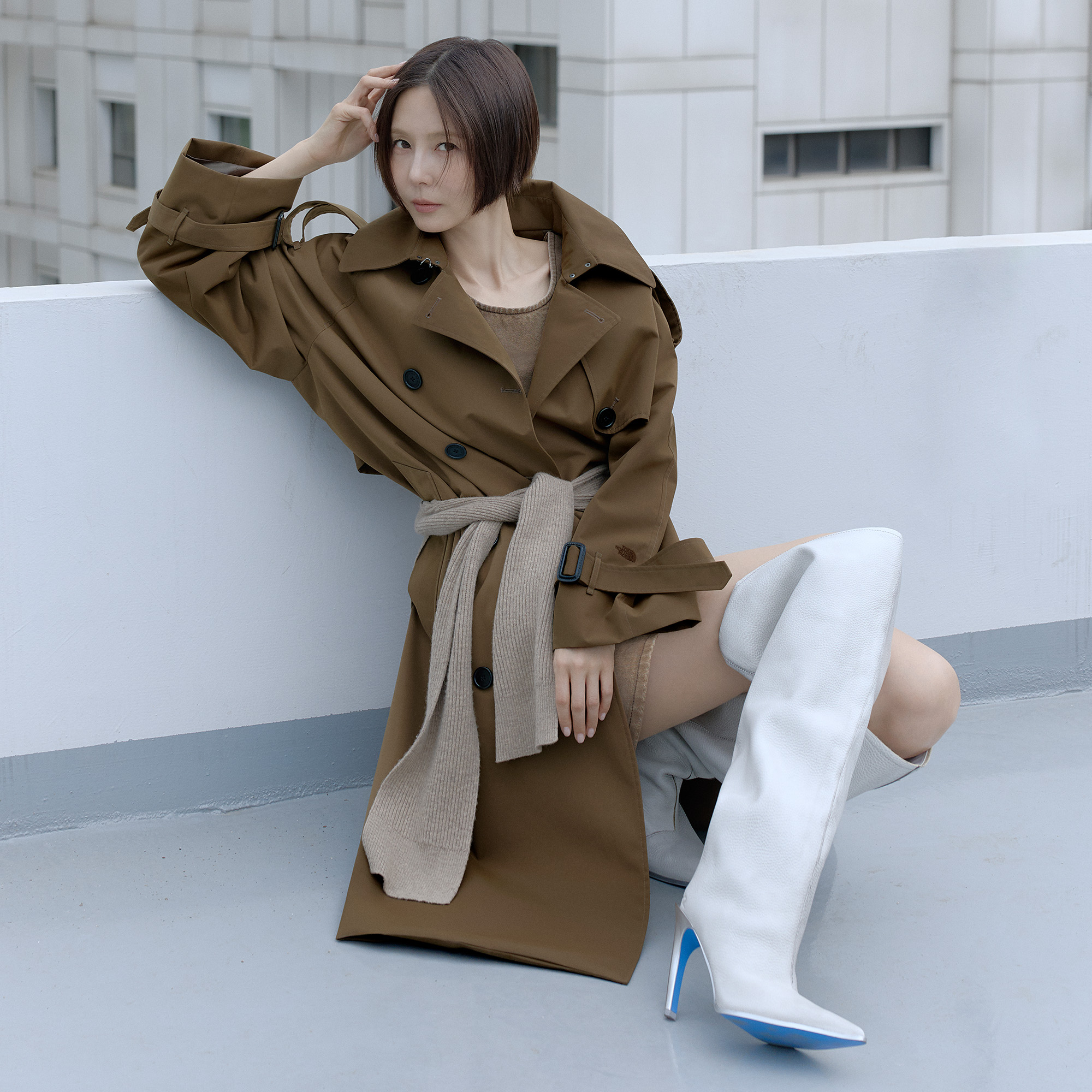 W'S STRATA TRENCH COAT