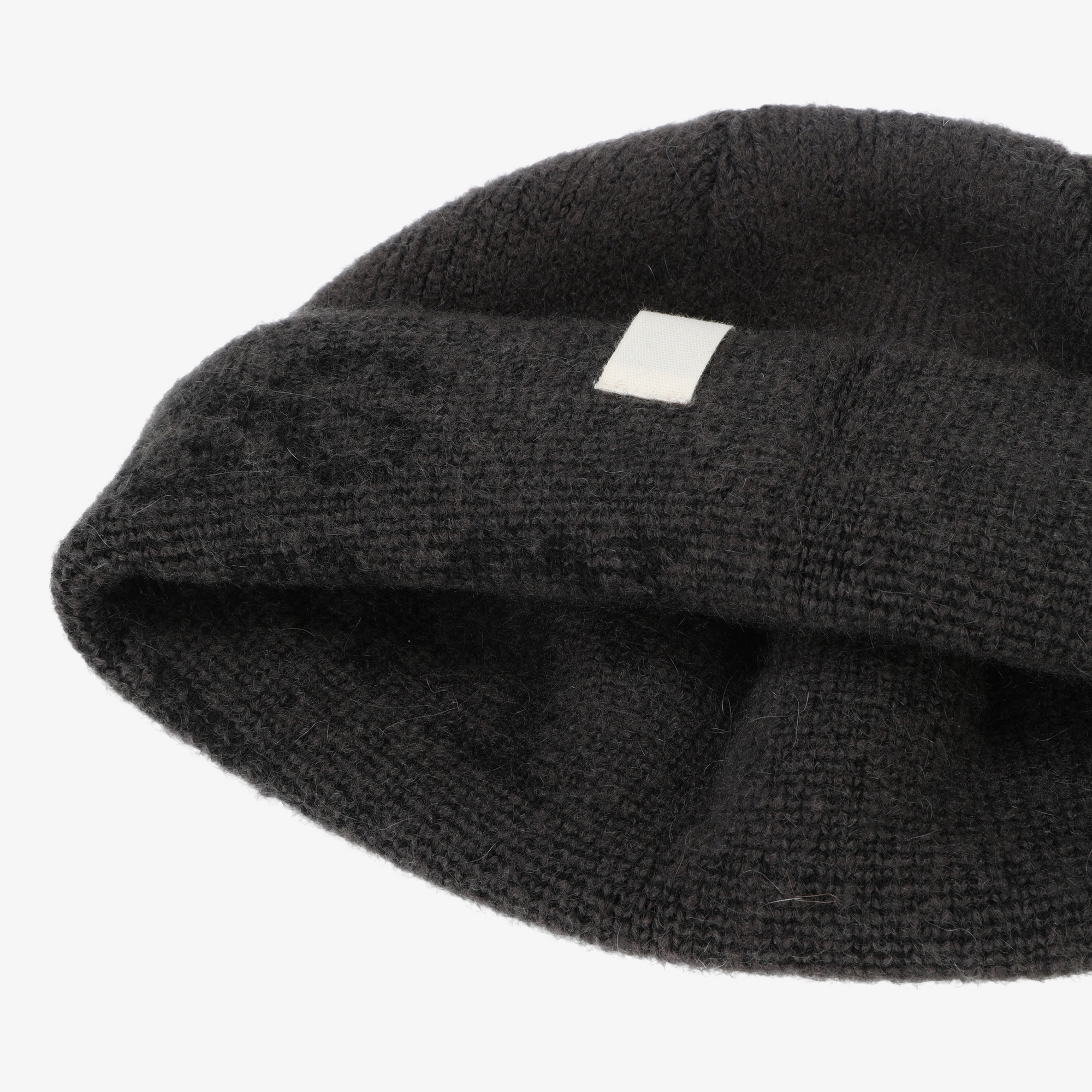 BRUSHED LOGO BEANIE