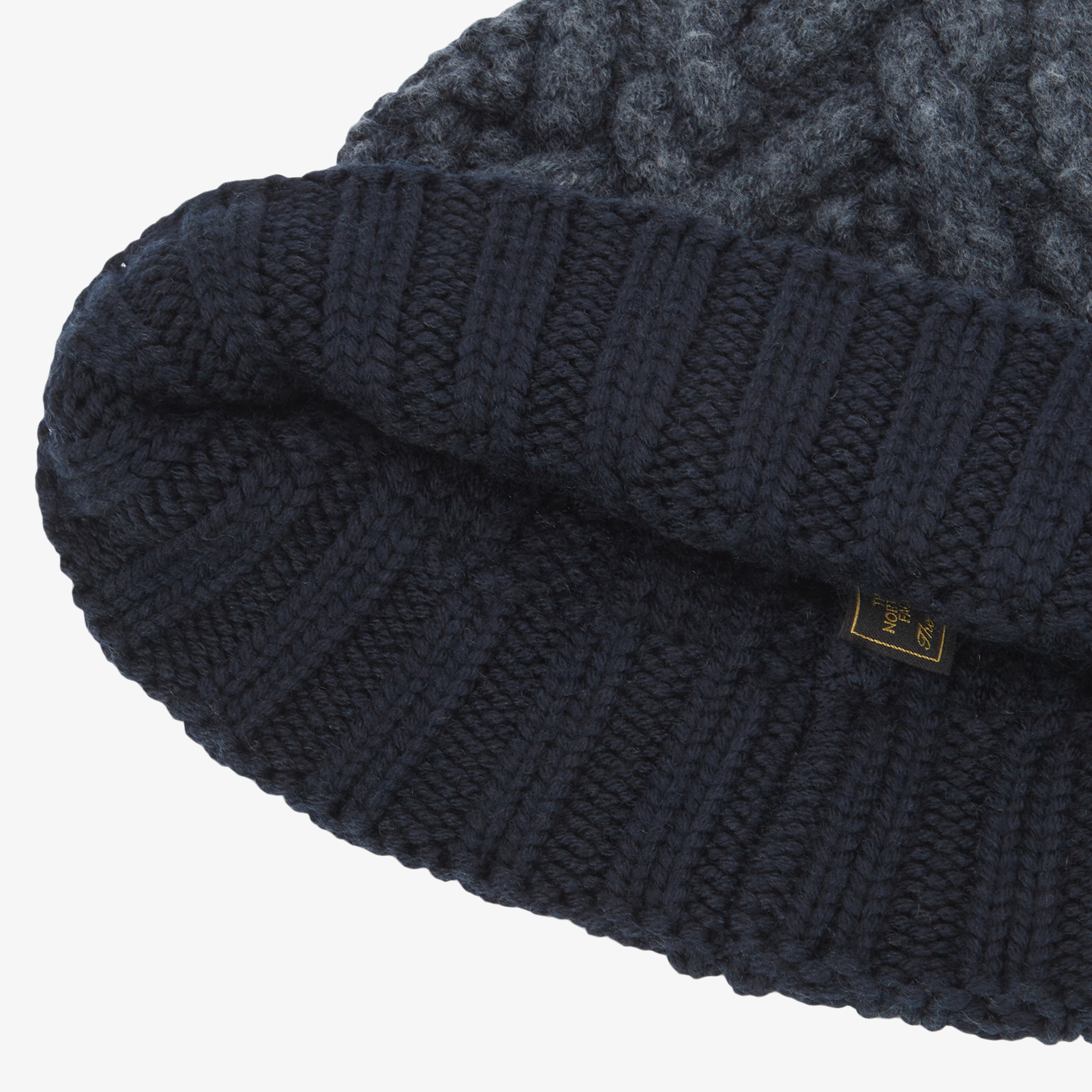 OBLIQUE CABLE BEANIE