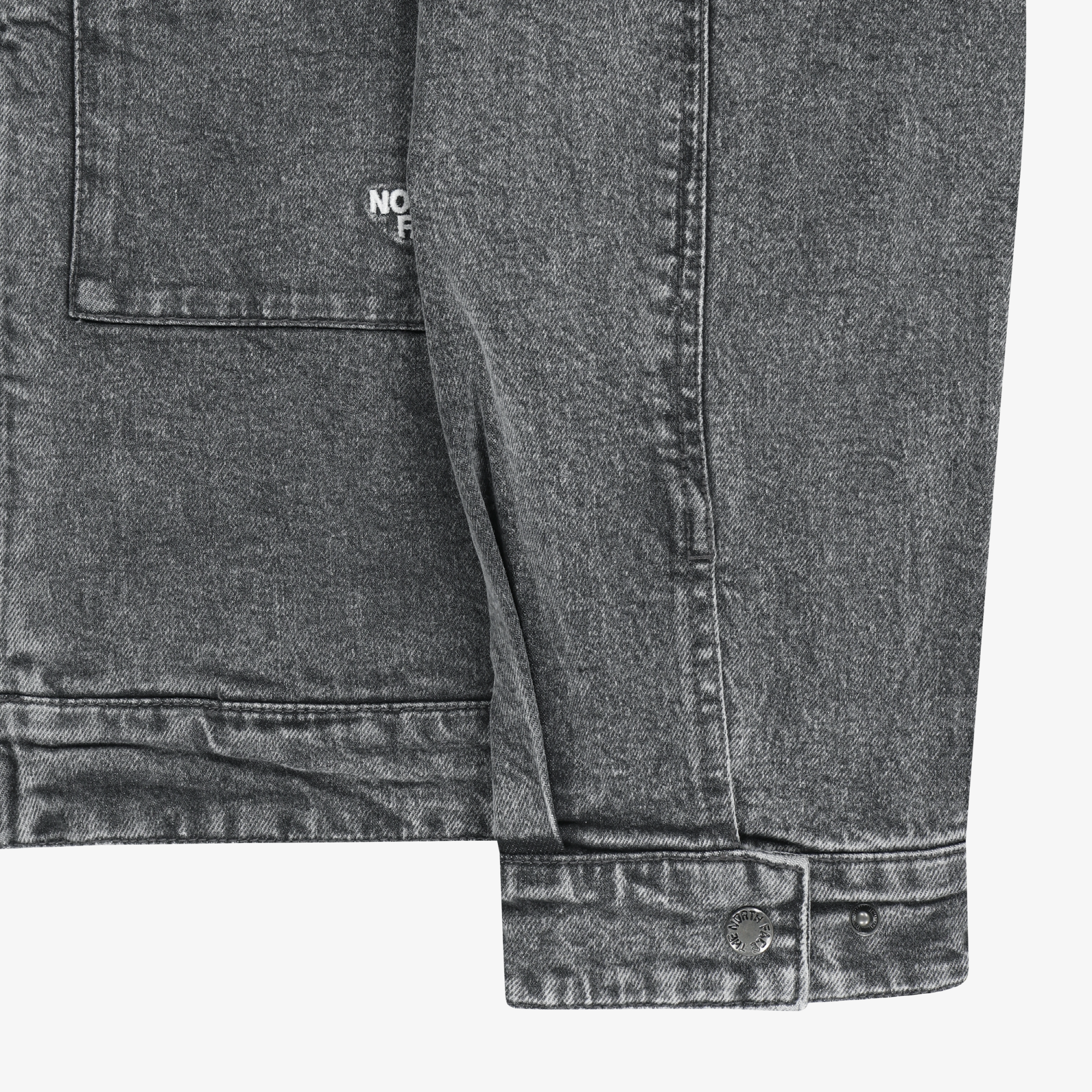 DENIM TRUCKER JACKET