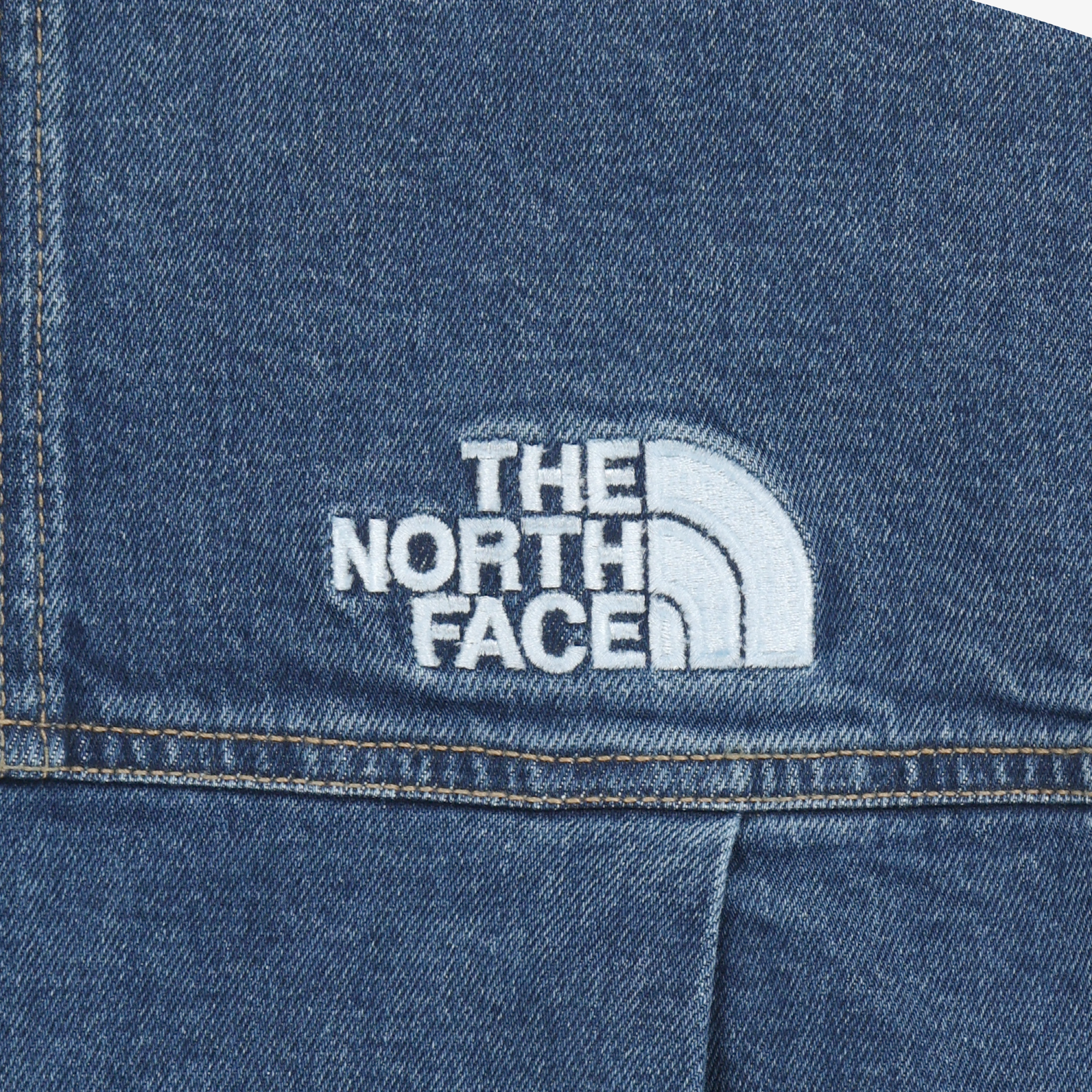 DENIM TRUCKER JACKET