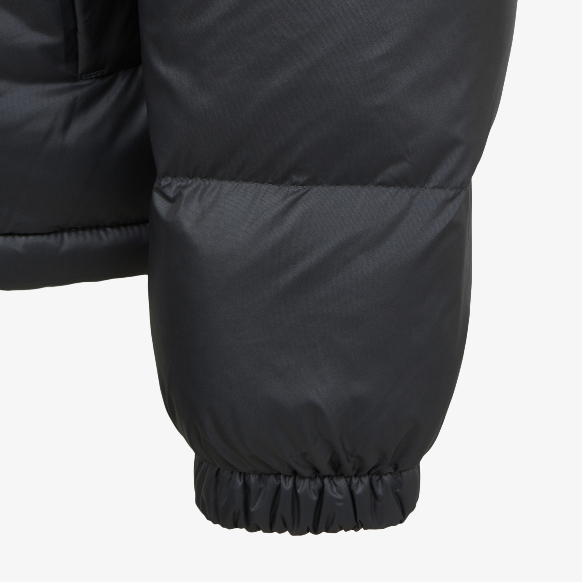 M'S NUPTSE ON JACKET