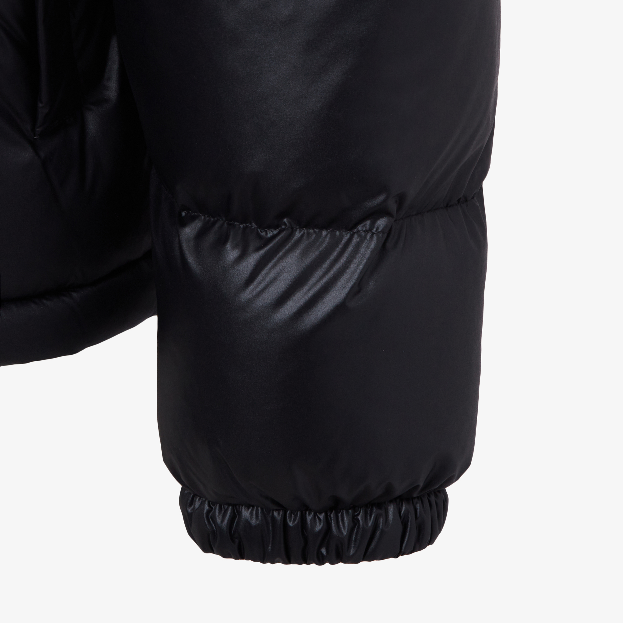 M'S NUPTSE ON JACKET