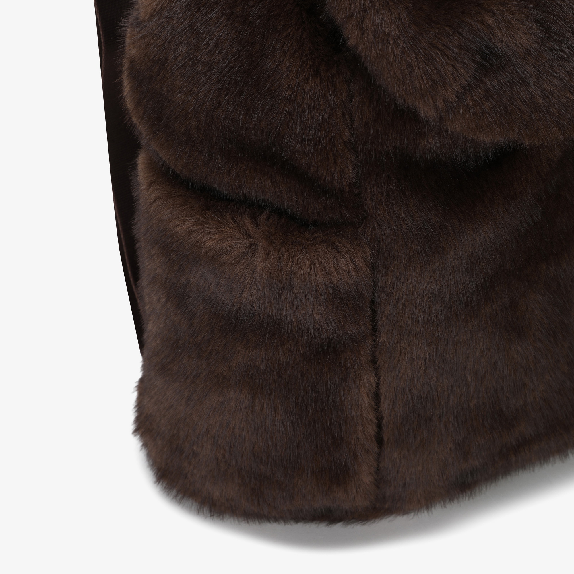 ELLA BACKPACK_FUR