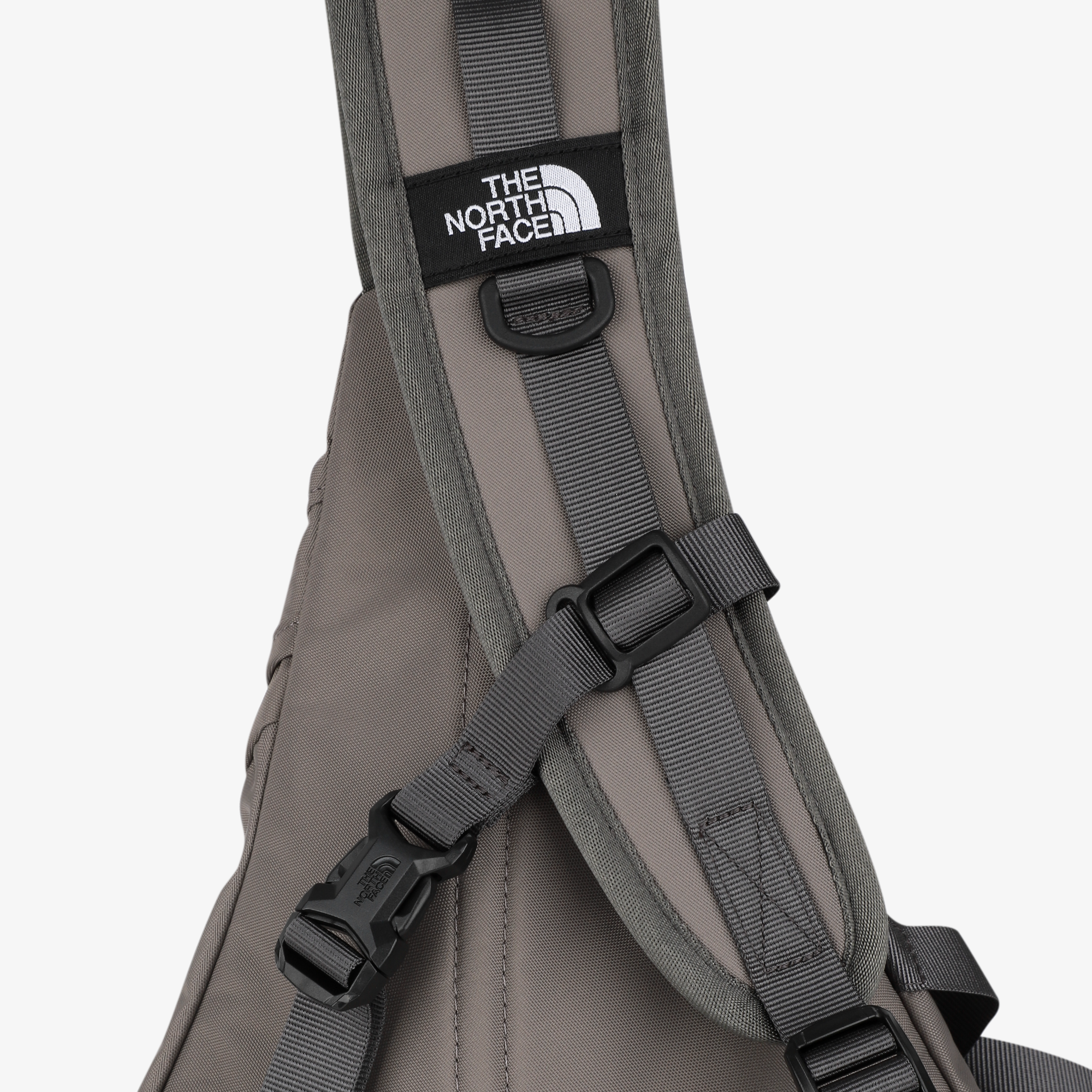 ELECTRON SLING BAG