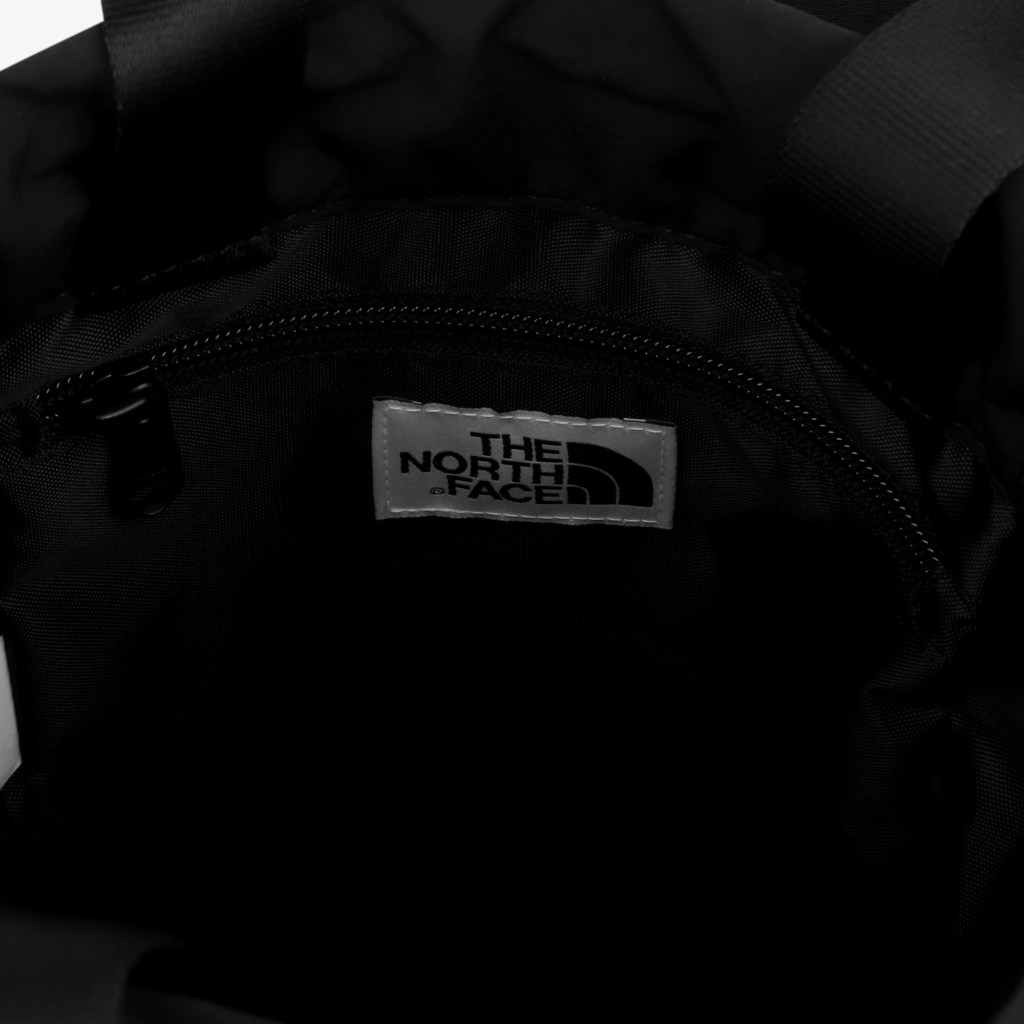 LINDEN MESH BUCKET BAG MINI