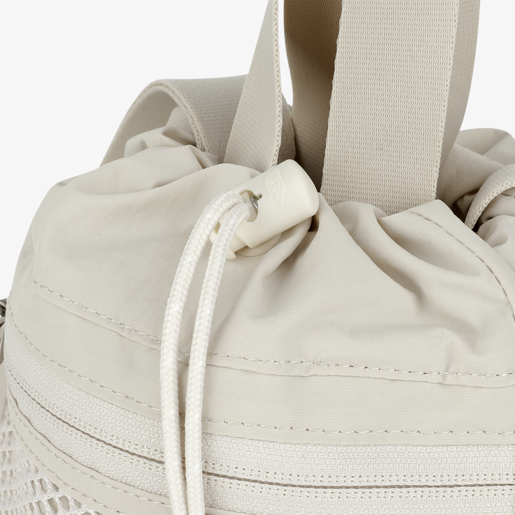 LINDEN MESH BUCKET BAG MINI