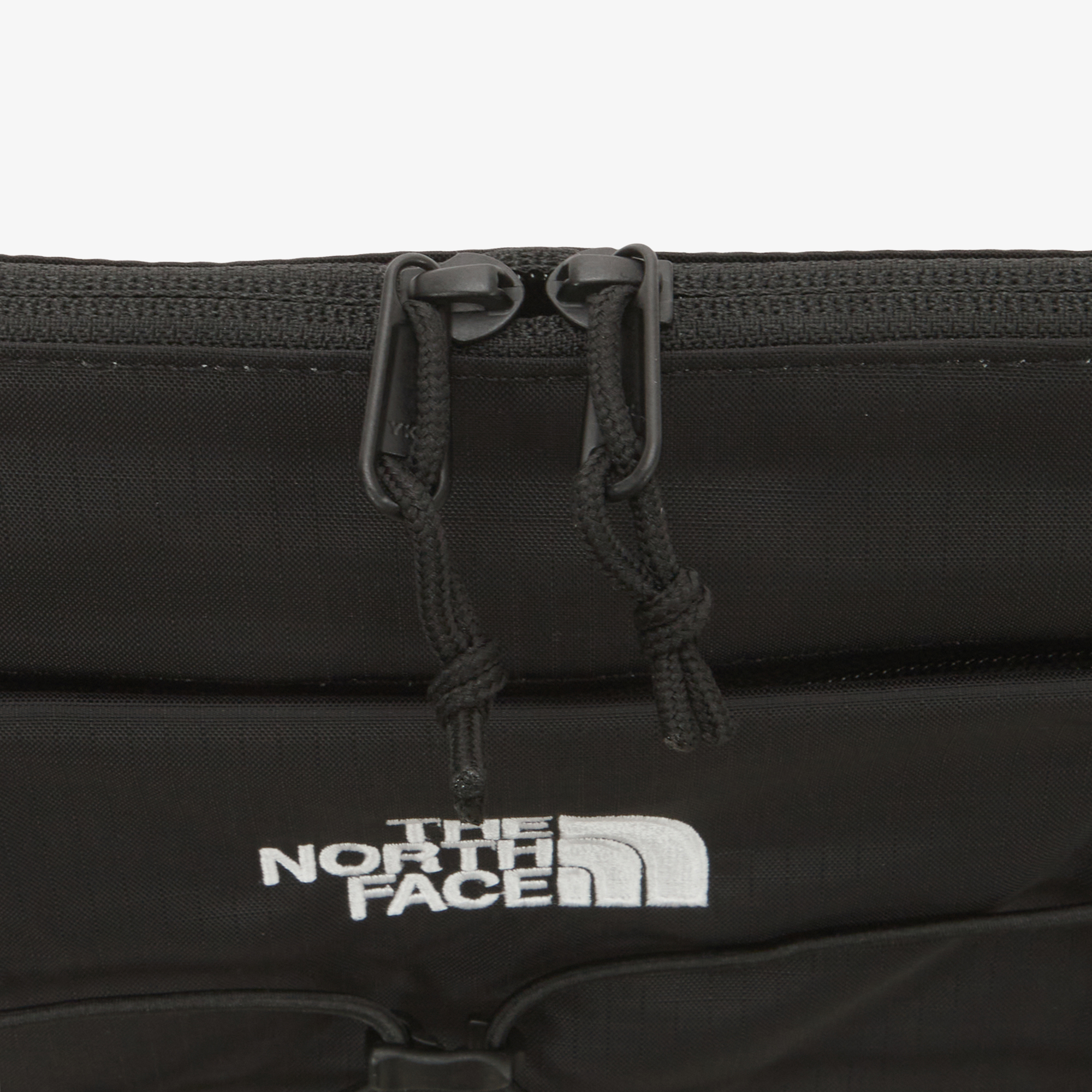 BOREALIS SLIM CROSS BAG