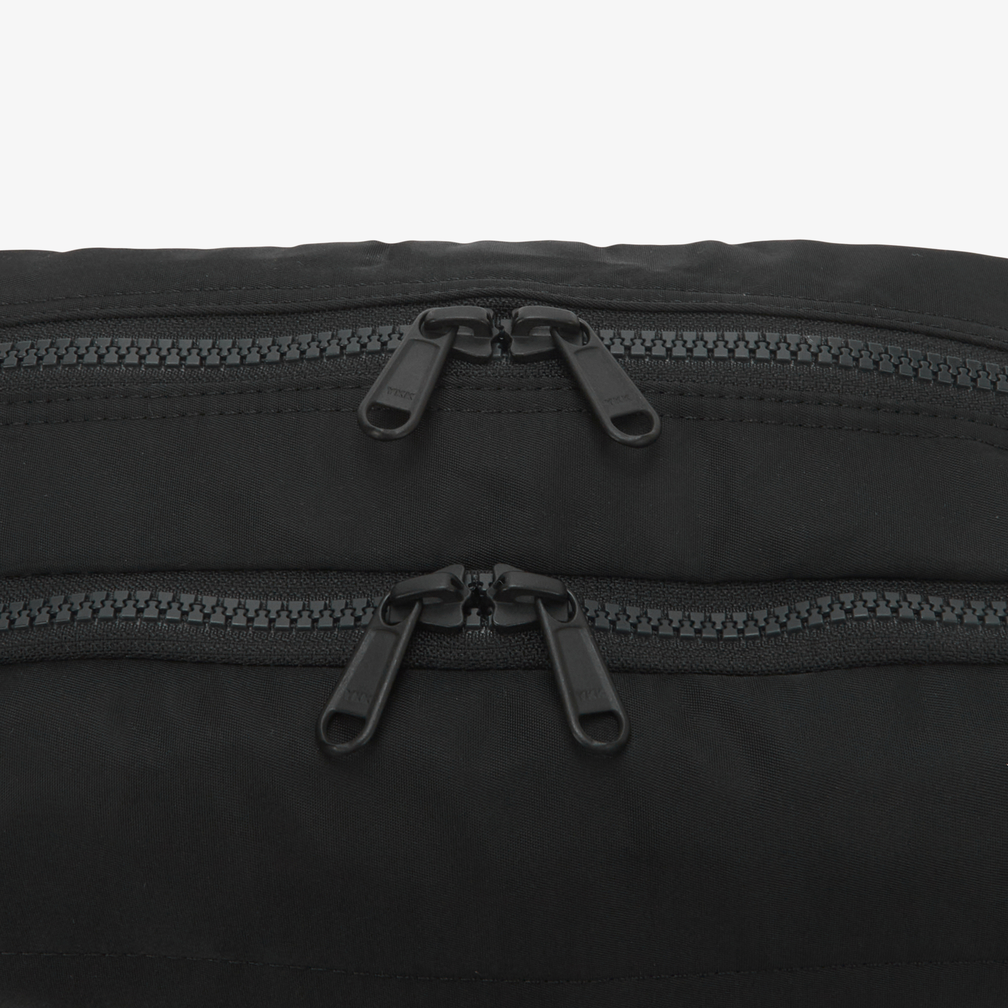 TRAVEL CROSS BAG M