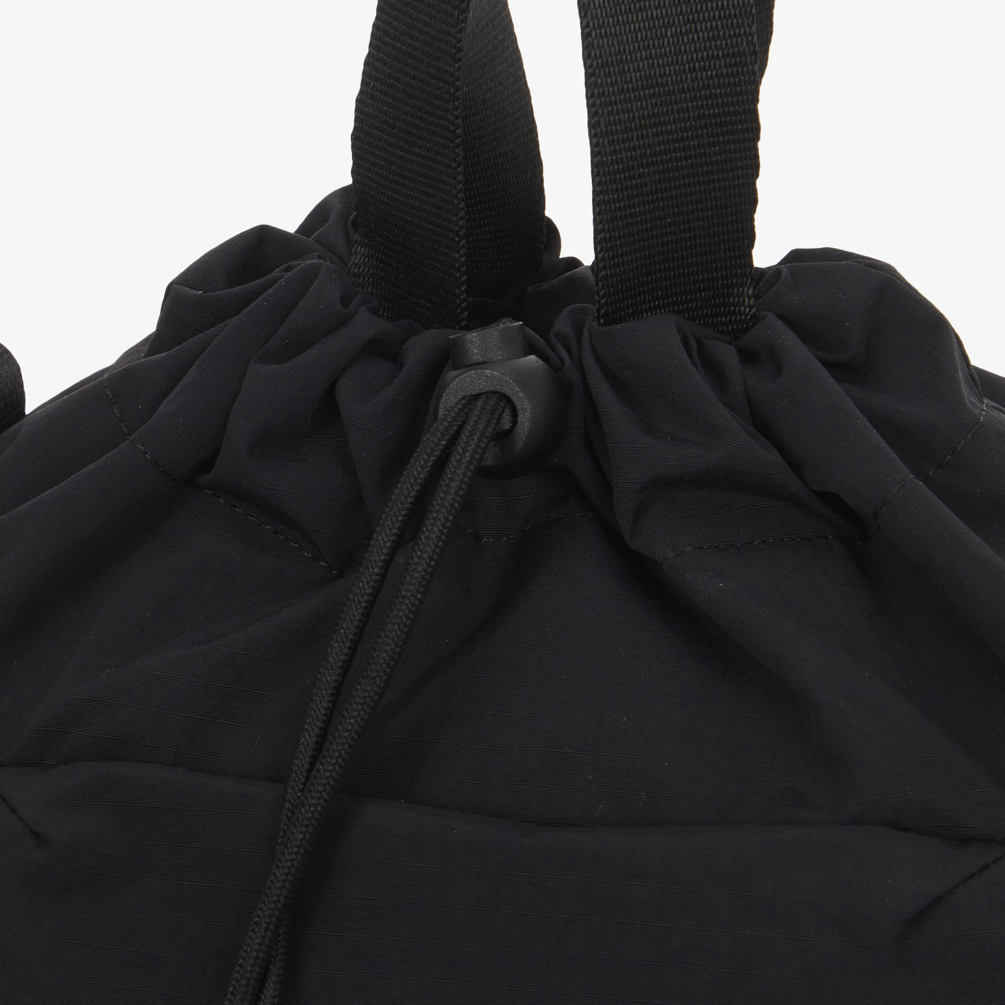 BREEZE BUCKET BAG