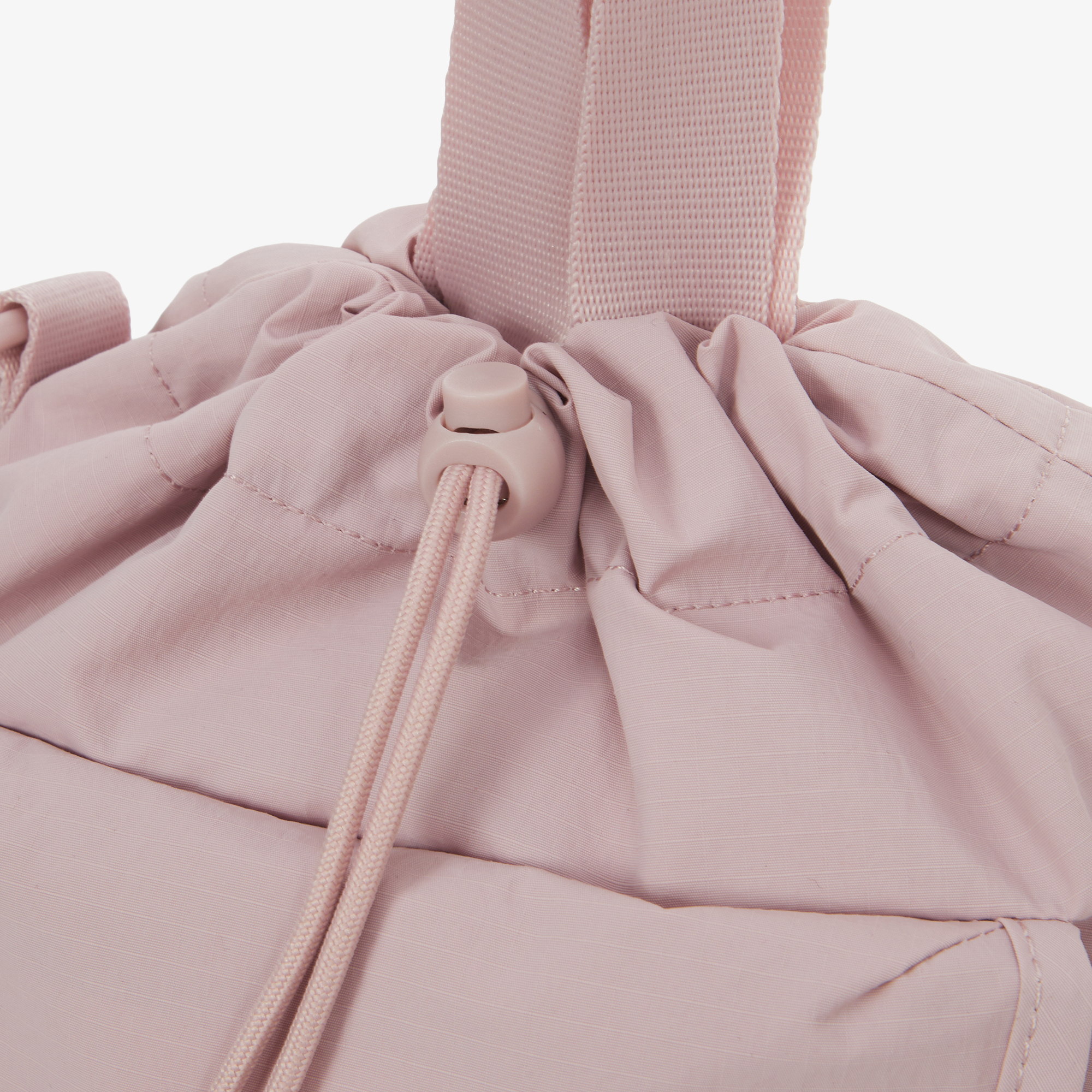 BREEZE BUCKET BAG