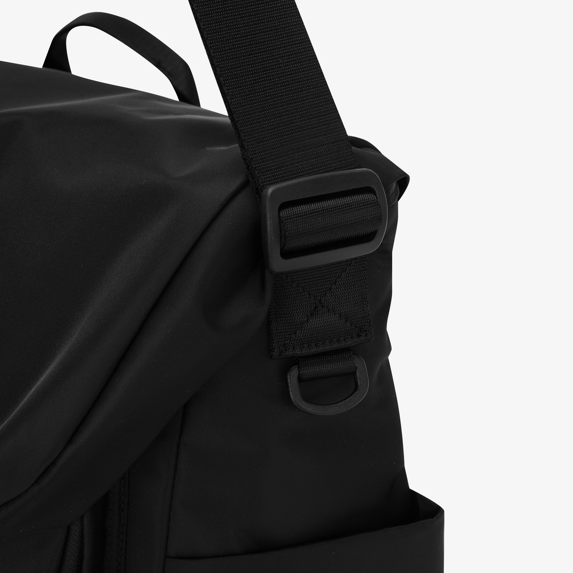 ALDEN MESSENGER BAG
