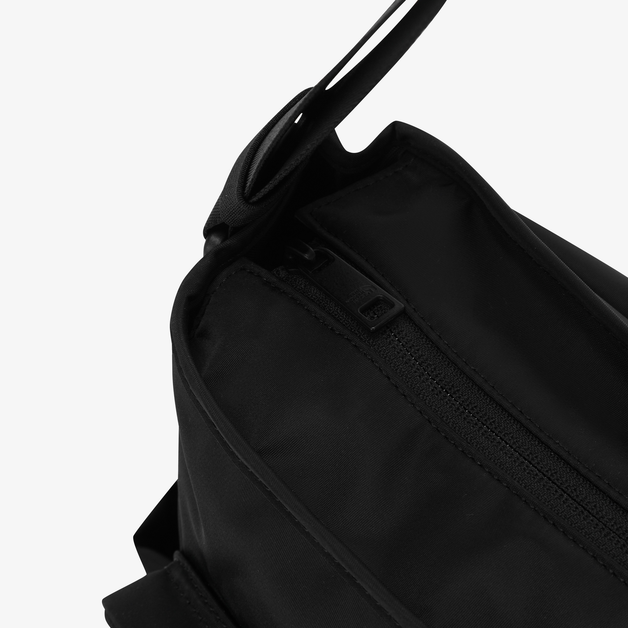 ALDEN MESSENGER BAG