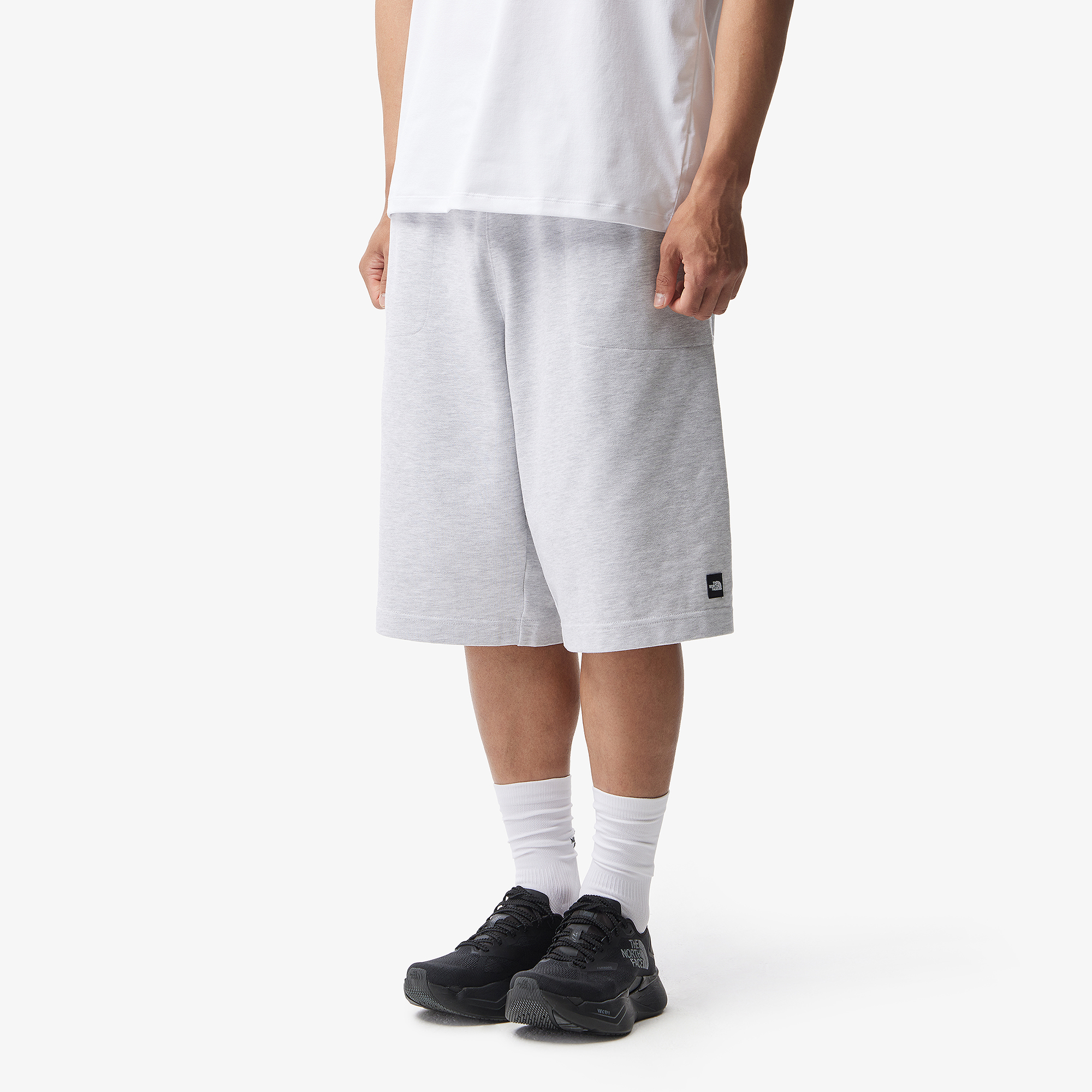WL SWEATSHORTS