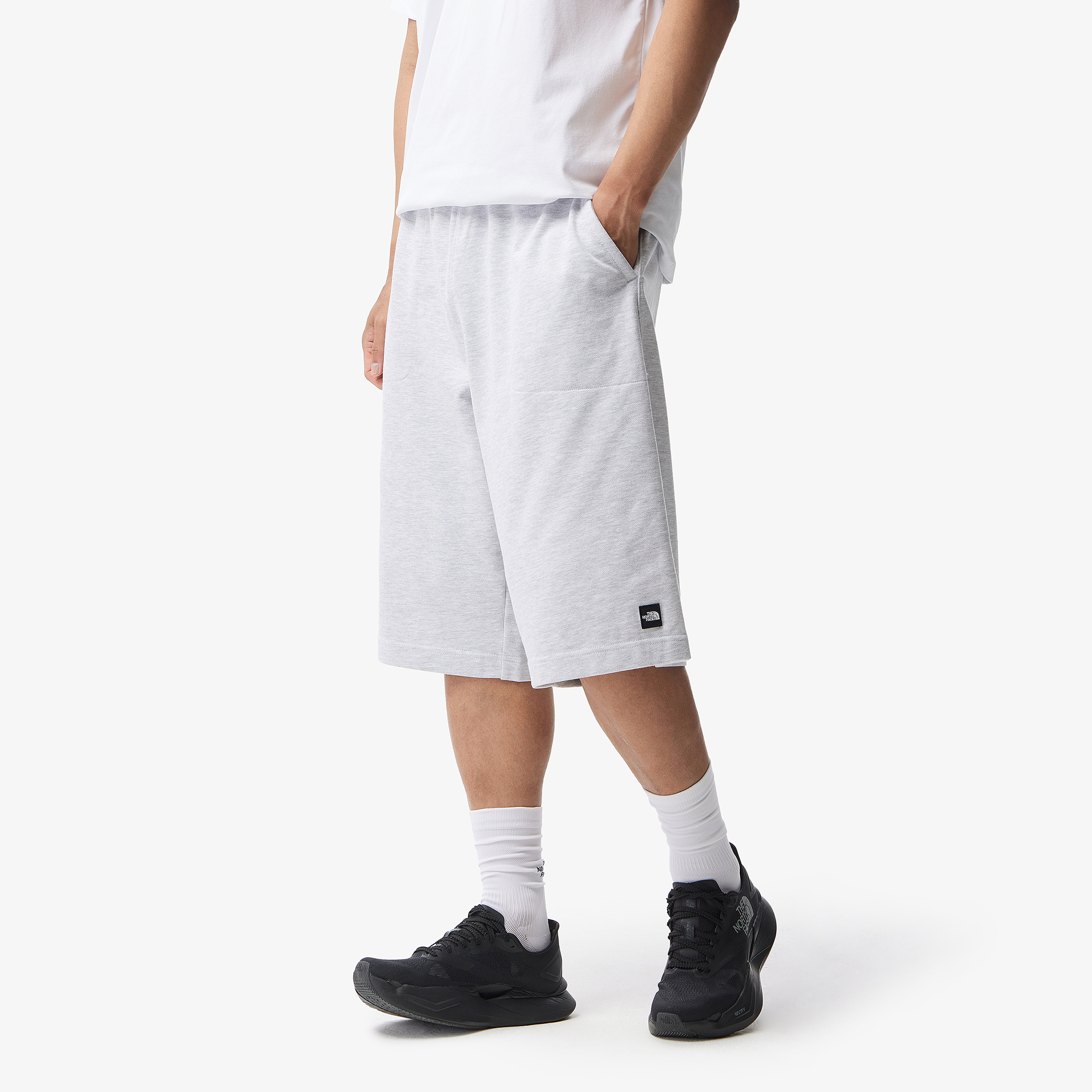 WL SWEATSHORTS