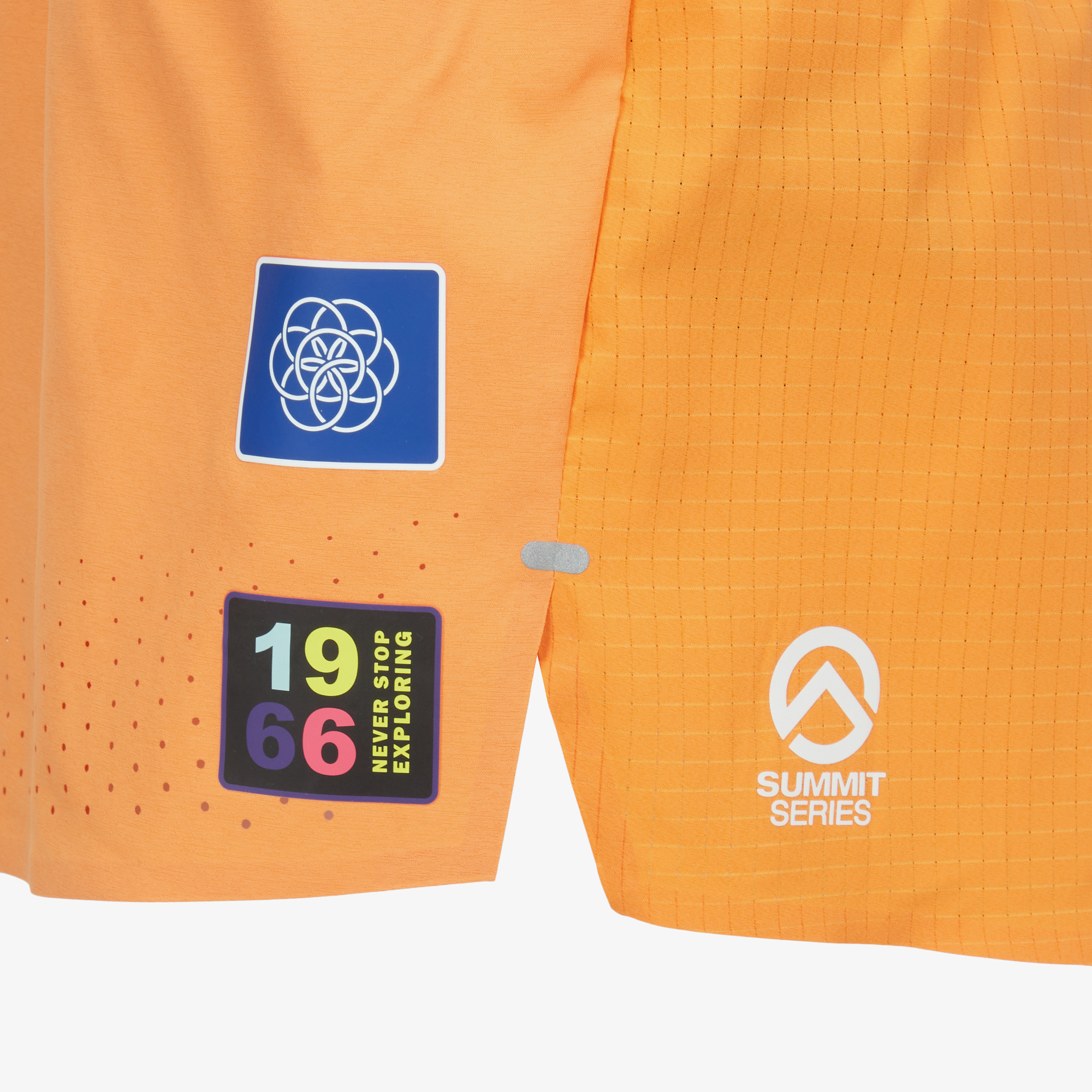 W SUMMIT PACESETTER SHORT - GRAPHIC