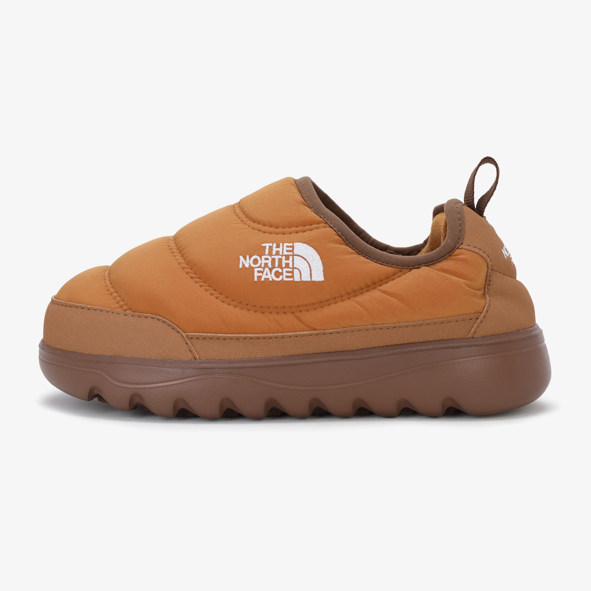 DOME SLIP ON