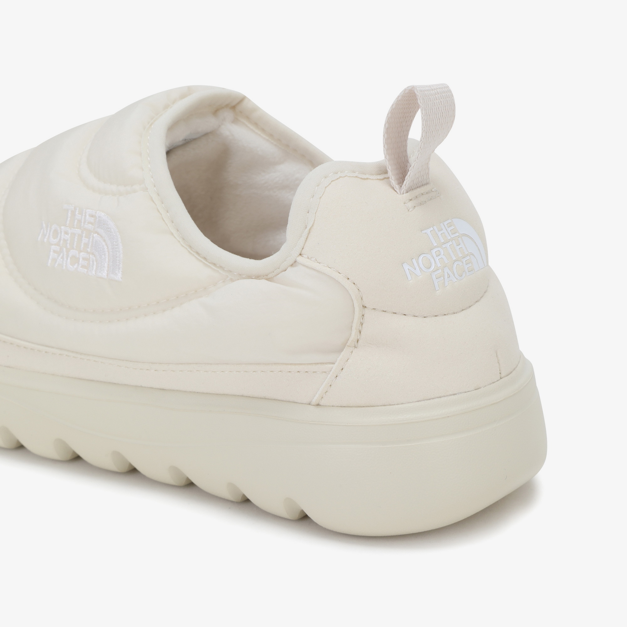 DOME SLIP ON