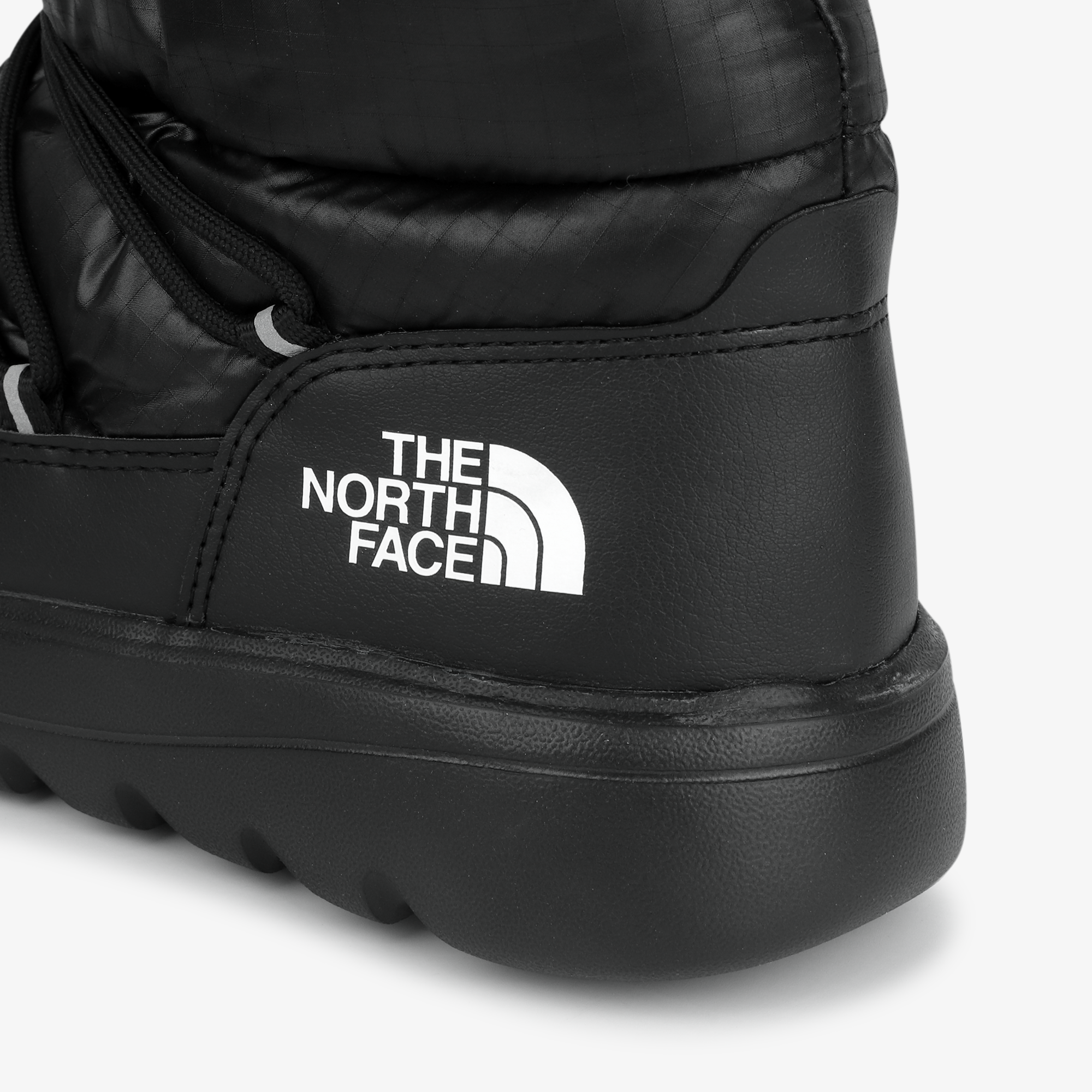 BOREALIS SHORT BOOTS