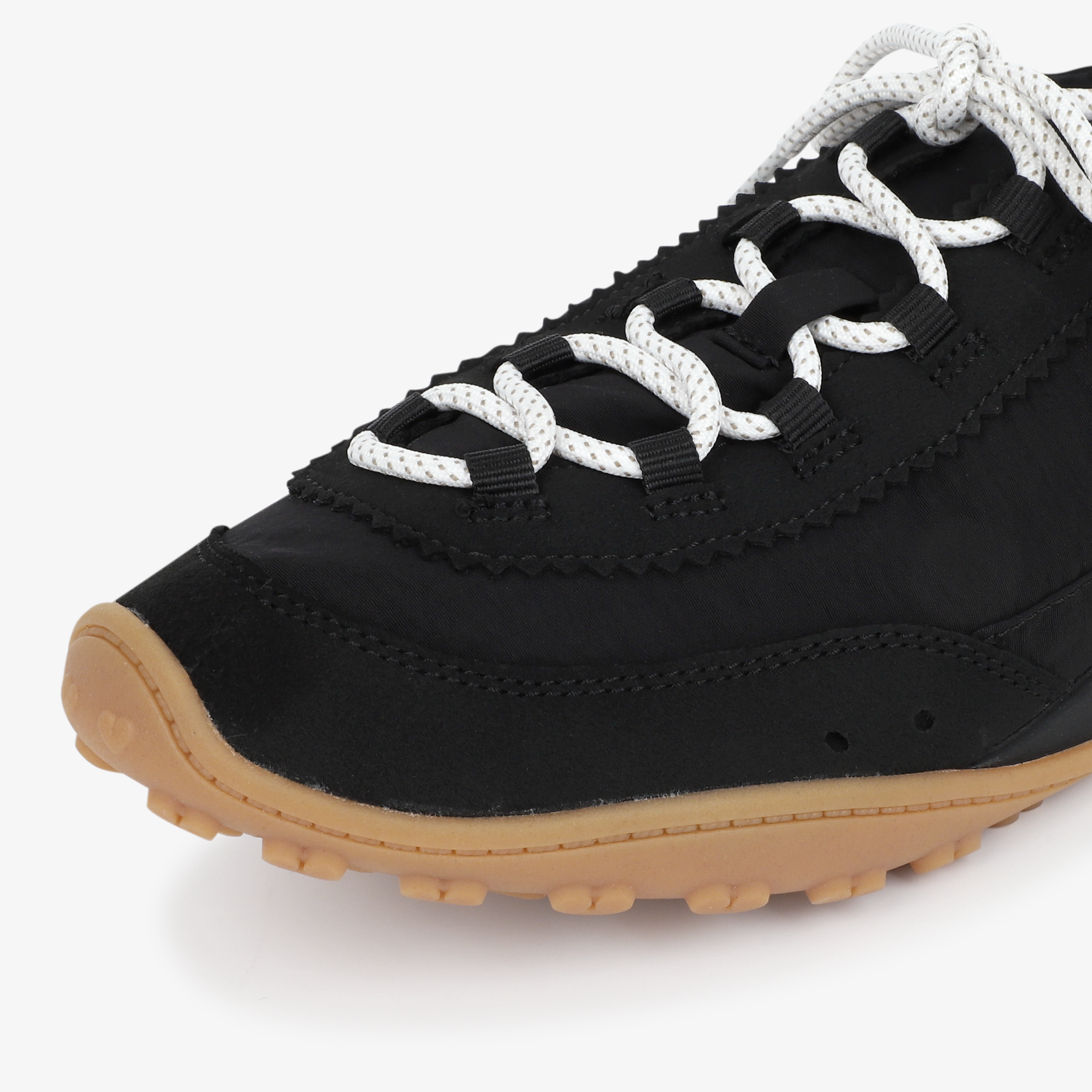 WHITE LABEL CLYFFE LOW SNEAKERS
