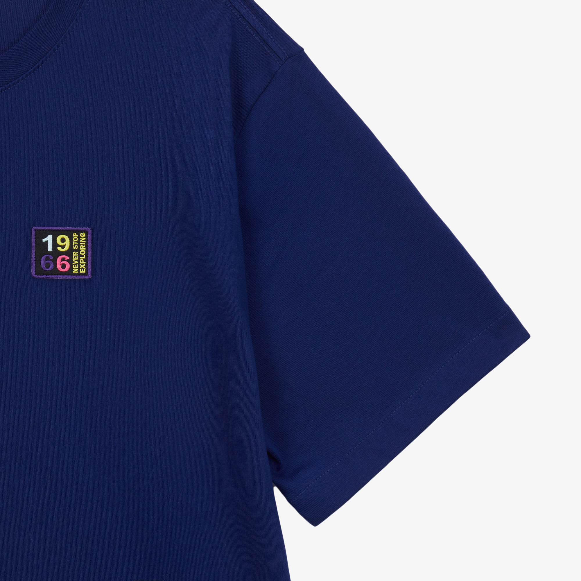 U EXPLORER BADGES RLX SS TEE-GRAPHIC