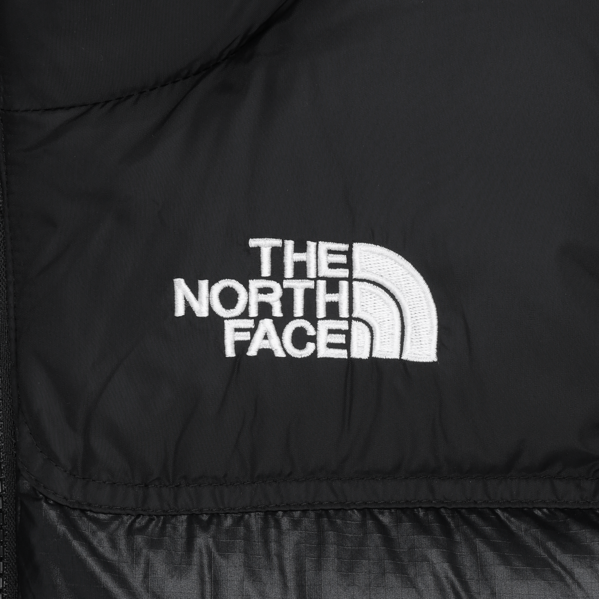 K'S NUPTSE ON VEST