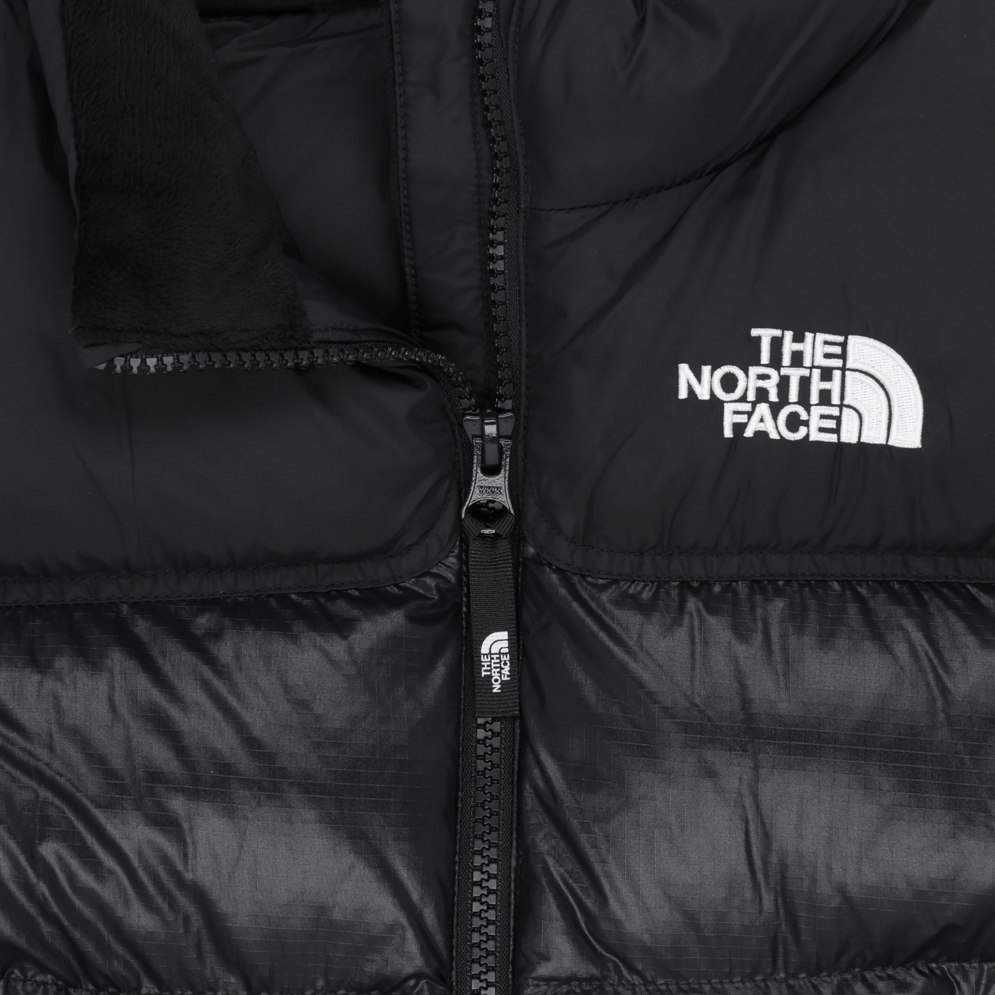 K'S NUPTSE ON VEST