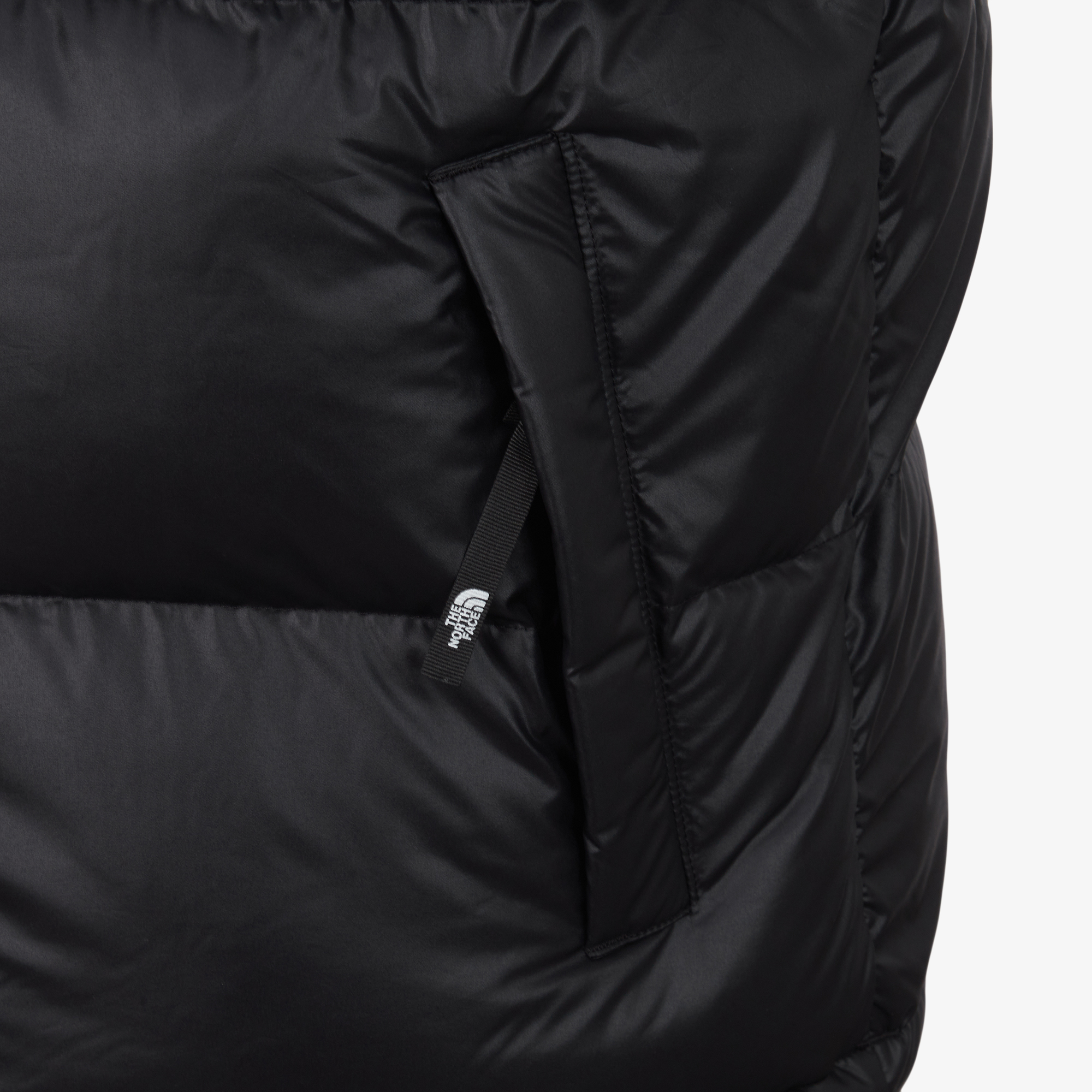 M'S NUPTSE ON VEST